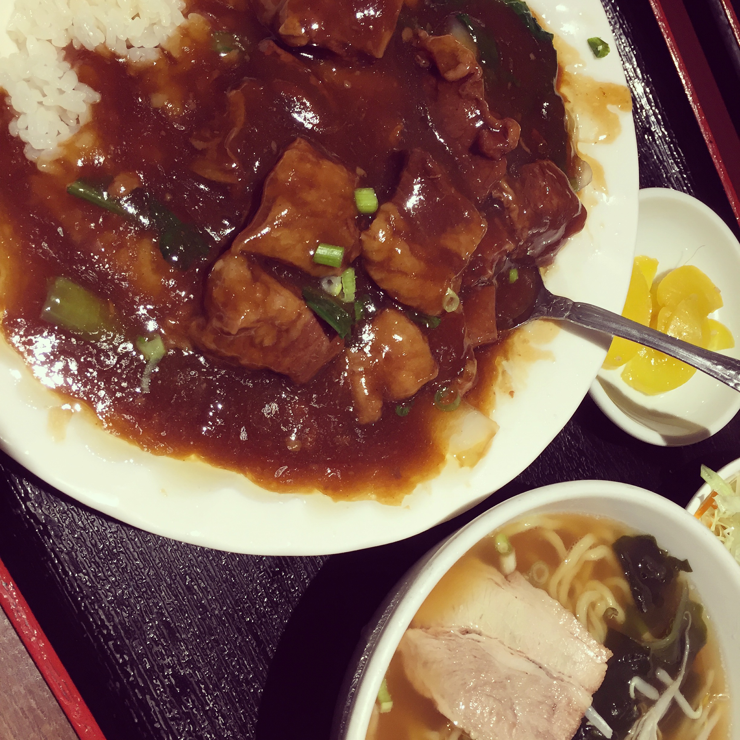 鼻腔に広がる八角の香り。。