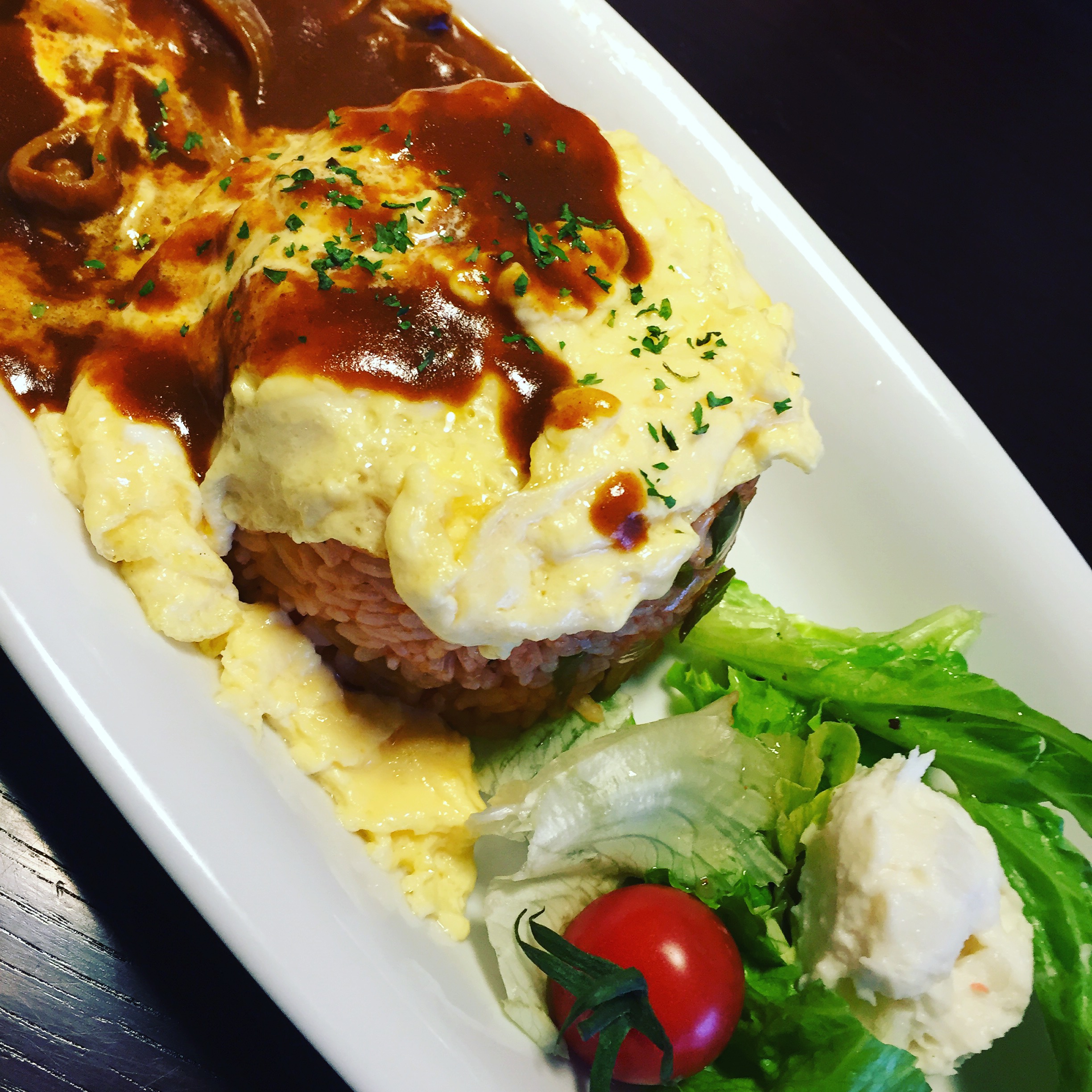 特製オムライス ビーフストロガノフ風